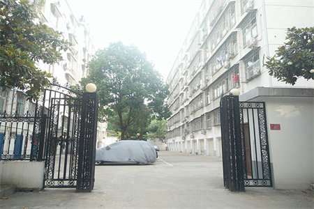 城东青建一品2室2厅1卫98m2精装修